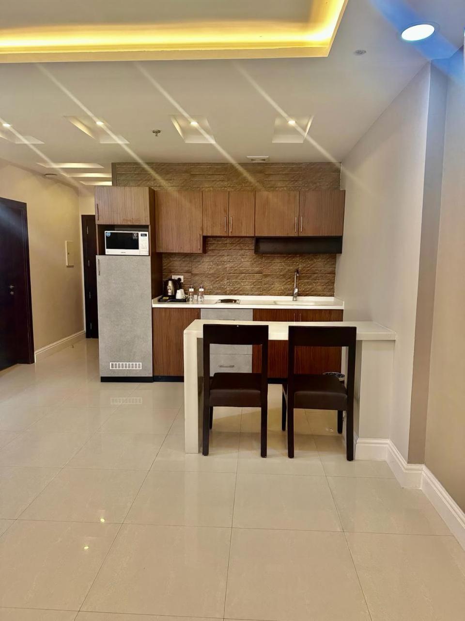 Remaz Suites Hotel Al Al Jubail エクステリア 写真