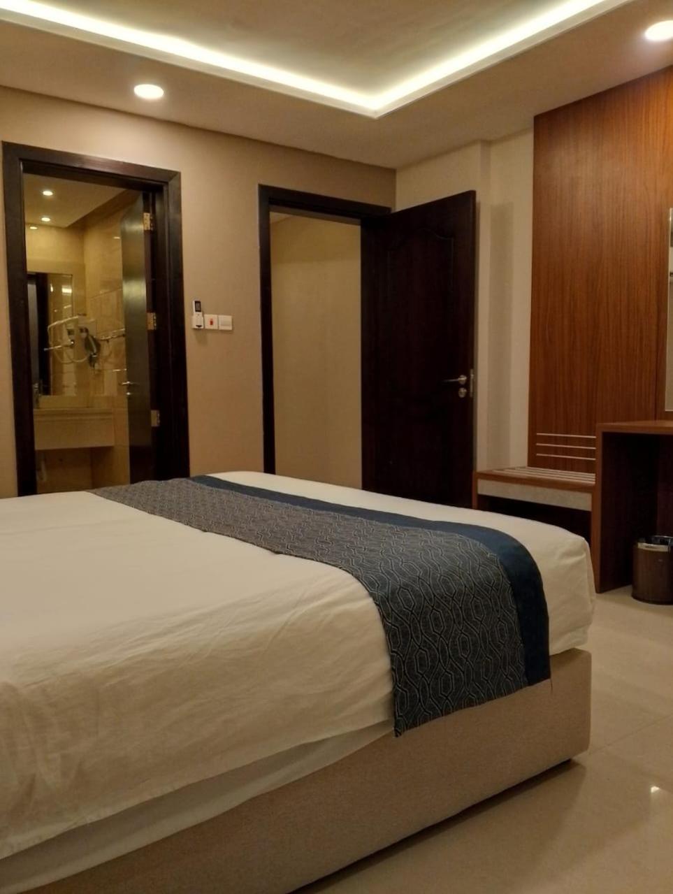Remaz Suites Hotel Al Al Jubail エクステリア 写真